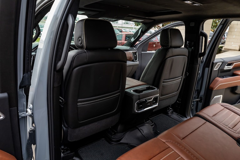 Gallery image 39 for GMC Sierra Denali Ultimate